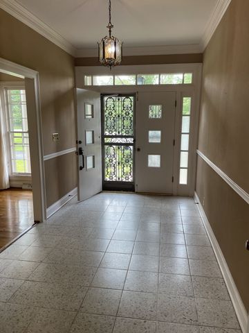 133 Sequoia Dr, Clarksville, TN 37043