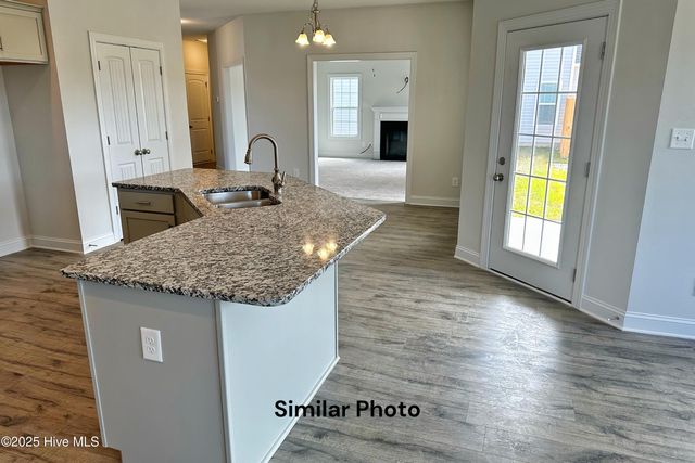 365 Water Wagon Trail, Jacksonville, NC 28546
