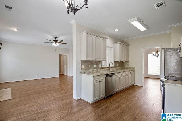 2217 FOREST LAKES LANE, Sterrett, AL 35147