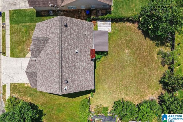 2217 FOREST LAKES LANE, Sterrett, AL 35147