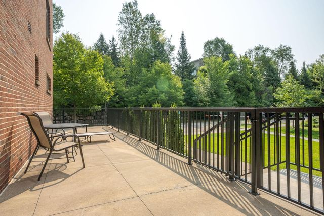 1070 Grandview Court NE 119, Columbia Heights, MN 55421