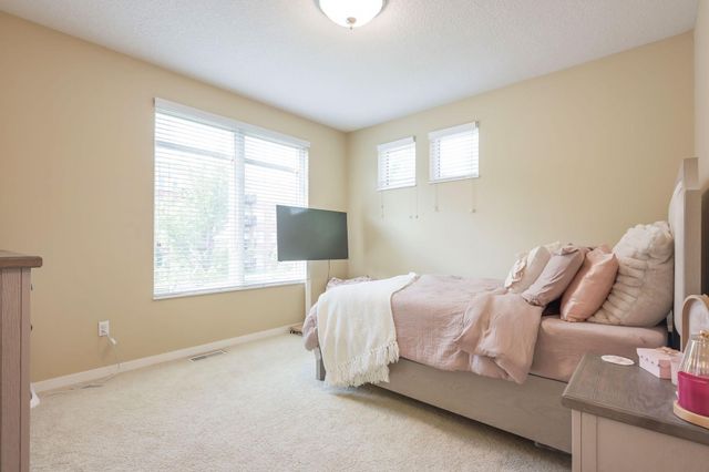 1070 Grandview Court NE 119, Columbia Heights, MN 55421