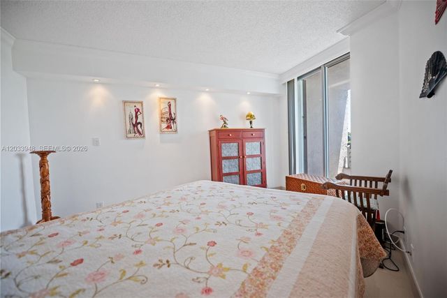 19101 NE 36th Ct 504, Aventura, FL 33180