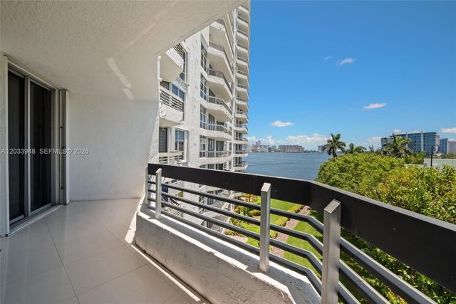 19101 NE 36th Ct 504, Aventura, FL 33180