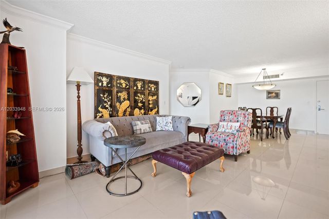 19101 NE 36th Ct 504, Aventura, FL 33180