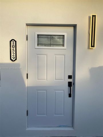 10529 NW 37th ave, Miami, FL 33147