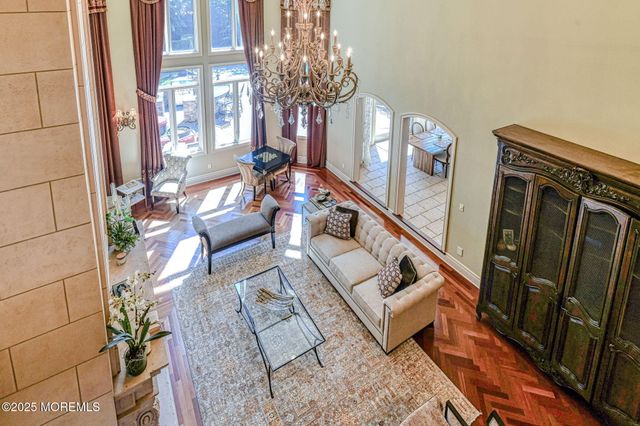 2 Red Oak, Holmdel, NJ 07733