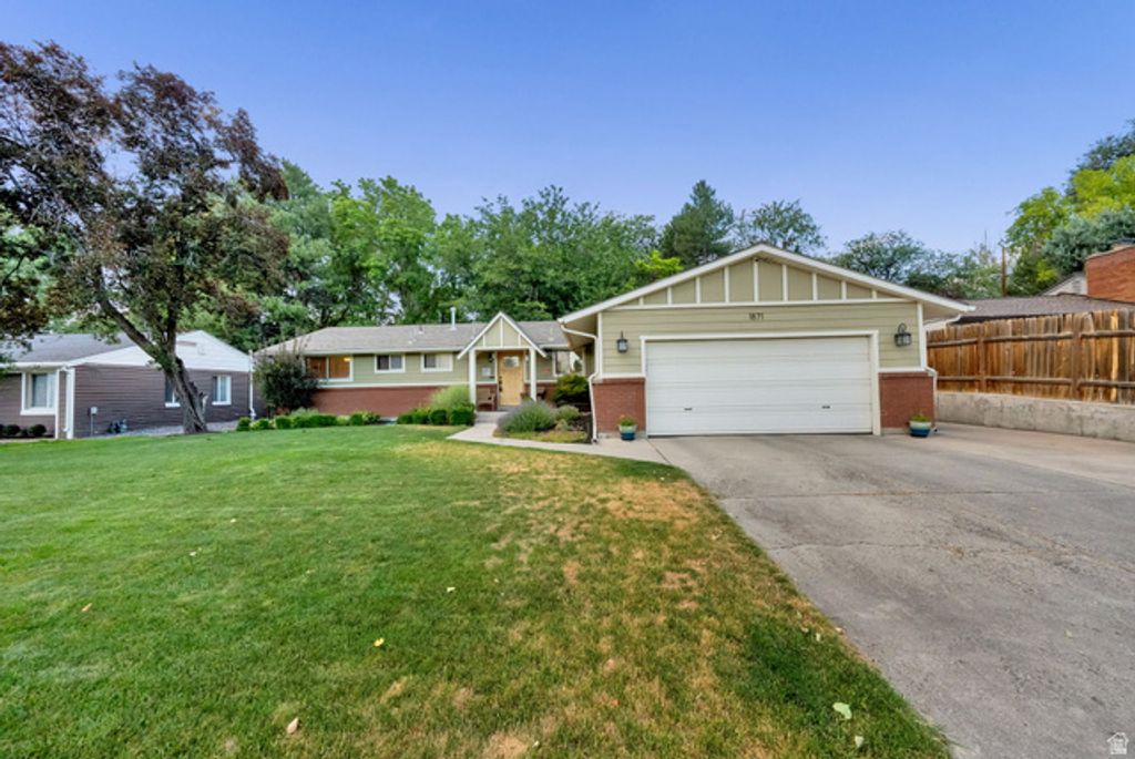 1871 E 4675 S, Holladay, UT 84117 — photo 2