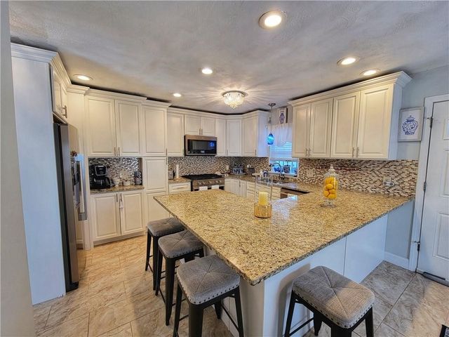 42 Burnside Street, Providence, RI 02905