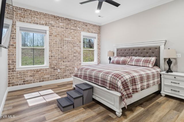 165 Old State Route 34, Jonesborough, TN 37659
