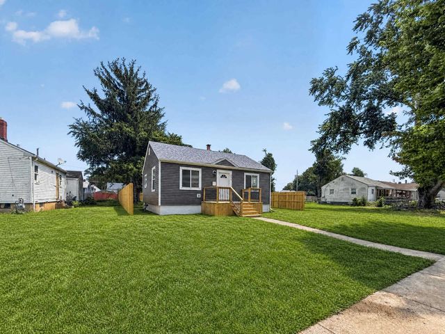 806 S Kenmore Street, South Bend, IN 46619