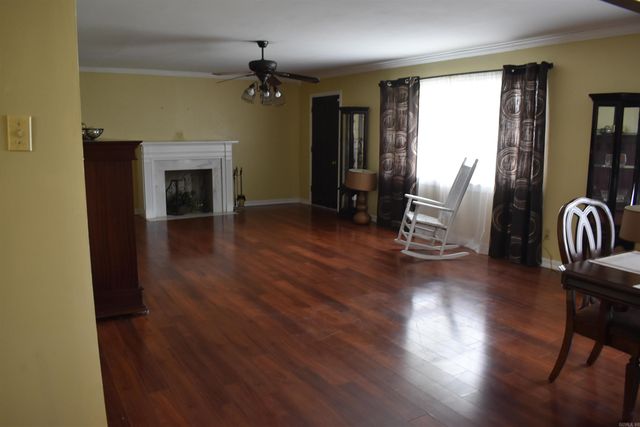 4316 S Glover Drive, Pine Bluff, AR 71601