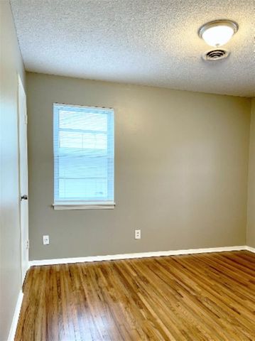3644 SUZANNE DR, Memphis, TN 38127