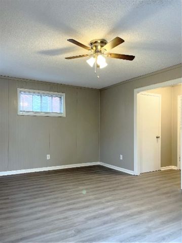3644 SUZANNE DR, Memphis, TN 38127