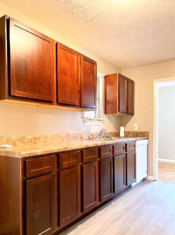 3644 SUZANNE DR, Memphis, TN 38127