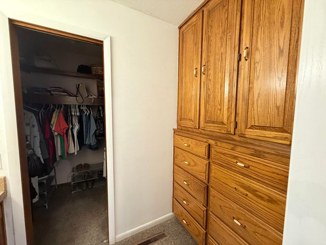 300 S Cedarbrook Drive, Monett, MO 65708