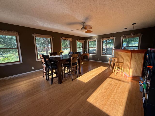 300 S Cedarbrook Drive, Monett, MO 65708