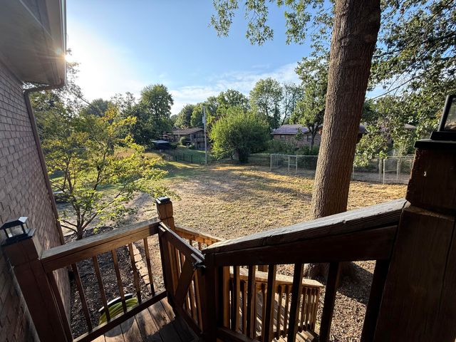 300 S Cedarbrook Drive, Monett, MO 65708