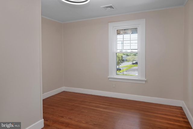 131 W FRANKLIN AVE, Pennington, NJ 08534