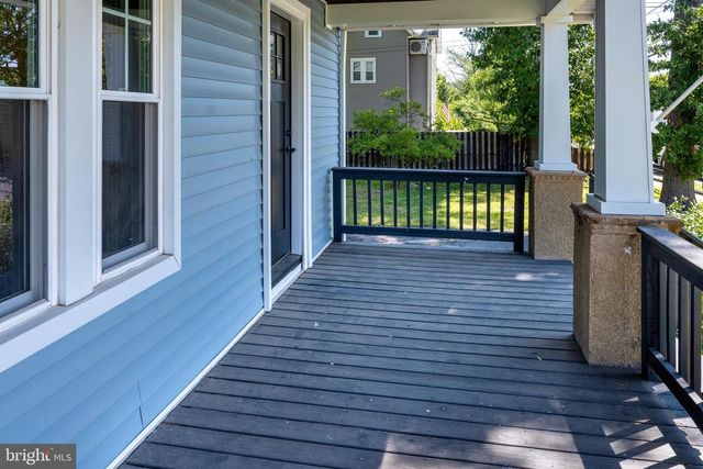 131 W FRANKLIN AVE, Pennington, NJ 08534