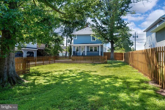 131 W FRANKLIN AVE, Pennington, NJ 08534