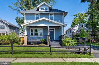131 W FRANKLIN AVE, Pennington, NJ 08534