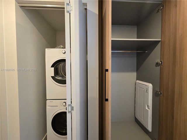 121 NE 5 ST 2908, Miami, FL 33132