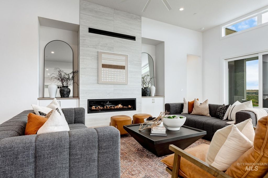 6177 E Prominence, Boise, ID 83716 photo 2