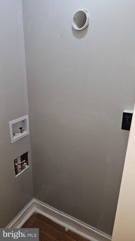 4731 ROSEHILL ST, Philadelphia, PA 19120