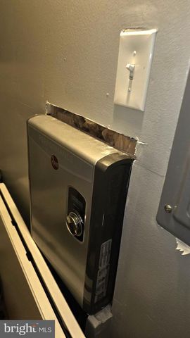 4731 ROSEHILL ST, Philadelphia, PA 19120