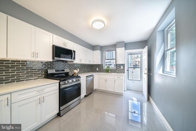 1221 S 24TH ST, Philadelphia, PA 19146