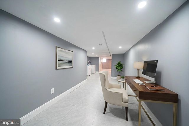 1221 S 24TH ST, Philadelphia, PA 19146