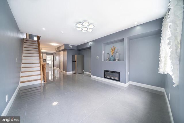 1221 S 24TH ST, Philadelphia, PA 19146