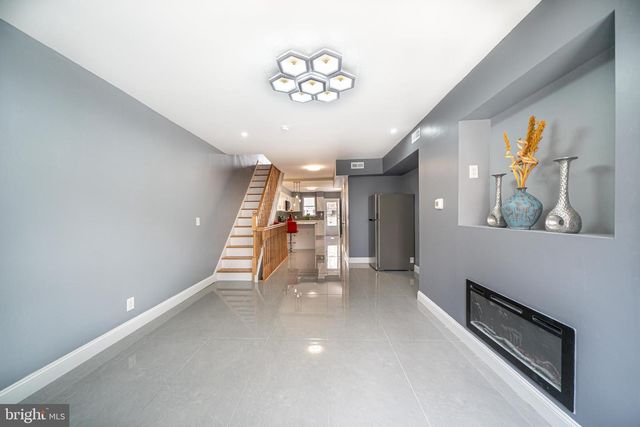 1221 S 24TH ST, Philadelphia, PA 19146