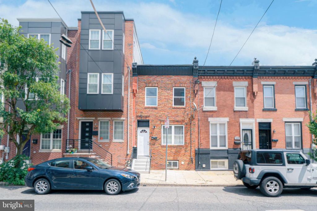 1221 S 24TH ST, Philadelphia, PA 19146