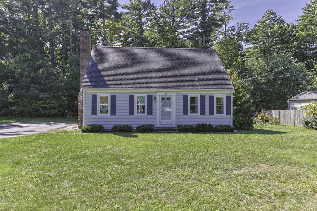 14 Jeannes Way, Forestdale, MA 02644