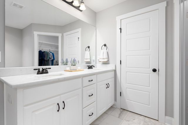 160 Lee Road 2208, Salem, AL 36874