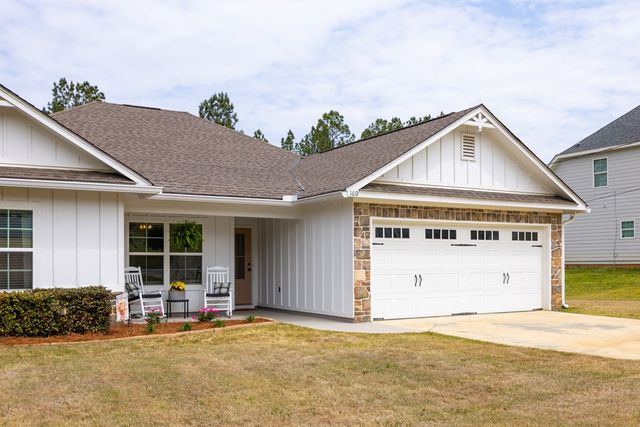 160 Lee Road 2208, Salem, AL 36874