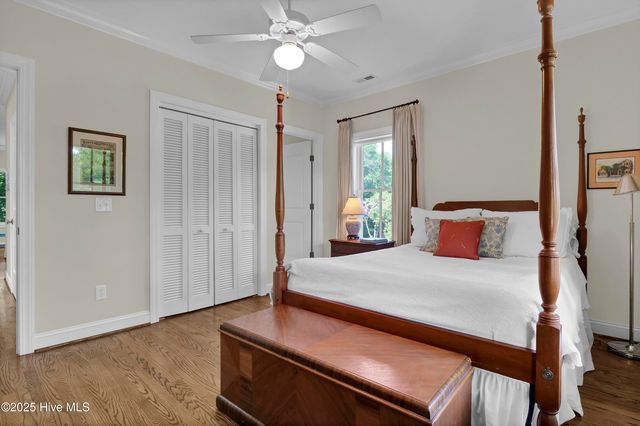 6428 Shinn Creek Lane, Wilmington, NC 28409