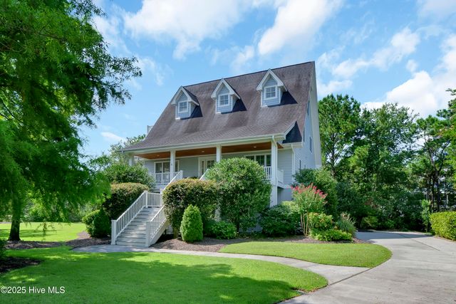 6428 Shinn Creek Lane, Wilmington, NC 28409