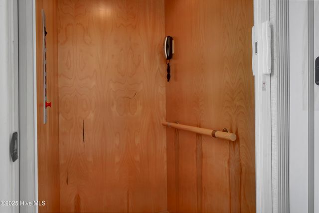 6428 Shinn Creek Lane, Wilmington, NC 28409