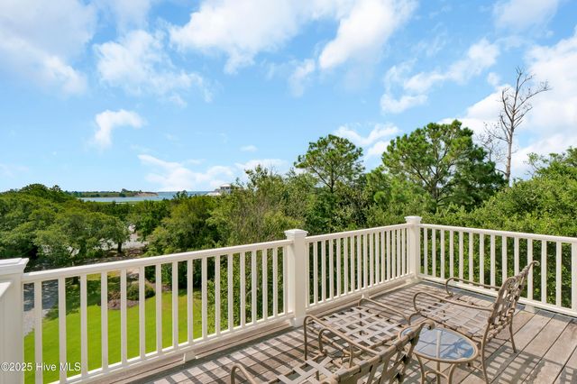 6428 Shinn Creek Lane, Wilmington, NC 28409