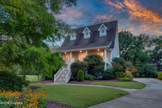 6428 Shinn Creek Lane, Wilmington, NC 28409