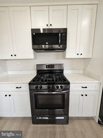 4904 SHOPTON DR, Temple Hills, MD 20748