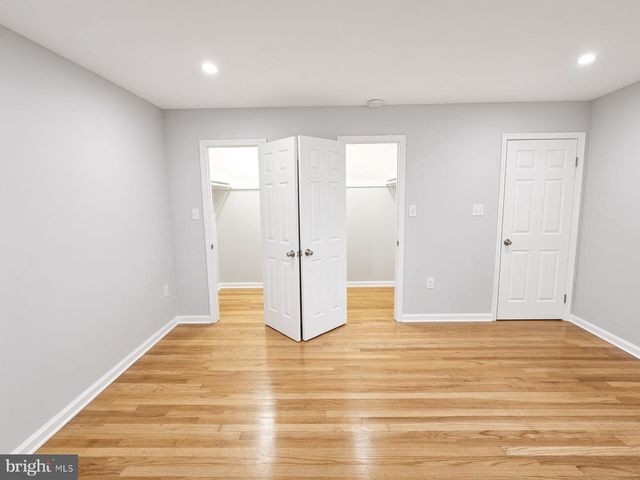 4904 SHOPTON DR, Temple Hills, MD 20748
