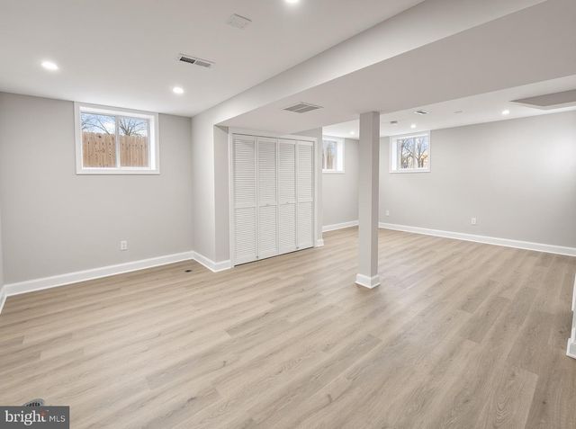 4904 SHOPTON DR, Temple Hills, MD 20748