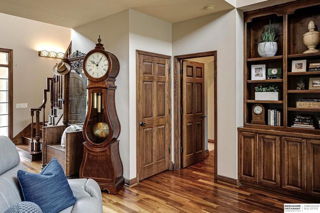 14102 S 65th Street, Papillion, NE 68133