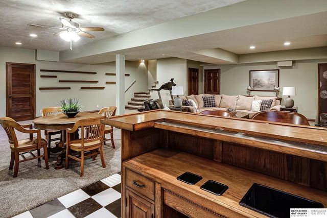 14102 S 65th Street, Papillion, NE 68133