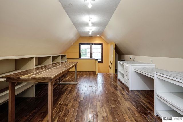 14102 S 65th Street, Papillion, NE 68133
