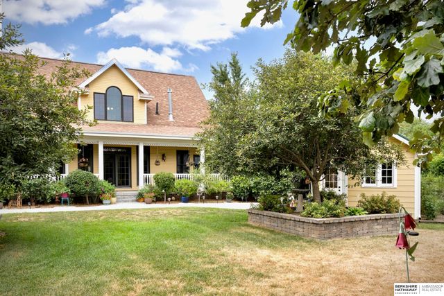 14102 S 65th Street, Papillion, NE 68133